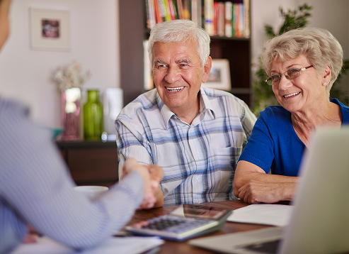 Conseiller fiscal accompagnant un particulier