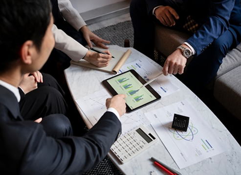 Conseiller fiscal accompagnant un particulier